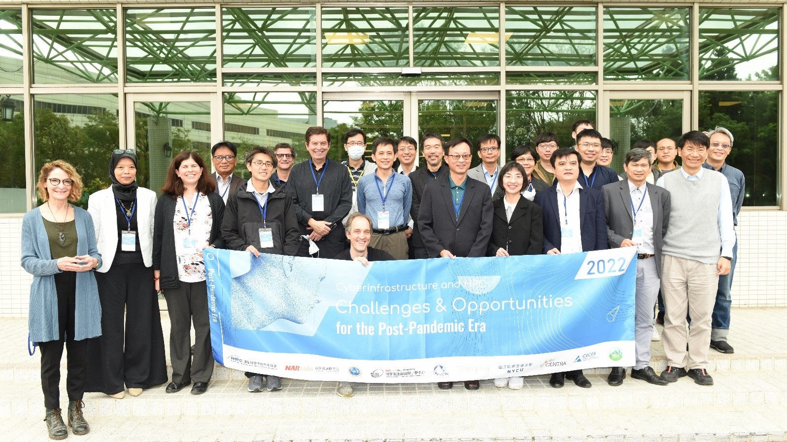 Participants posed for a group photo at the National Center for High-performance Computing Hsinchu Headquarters