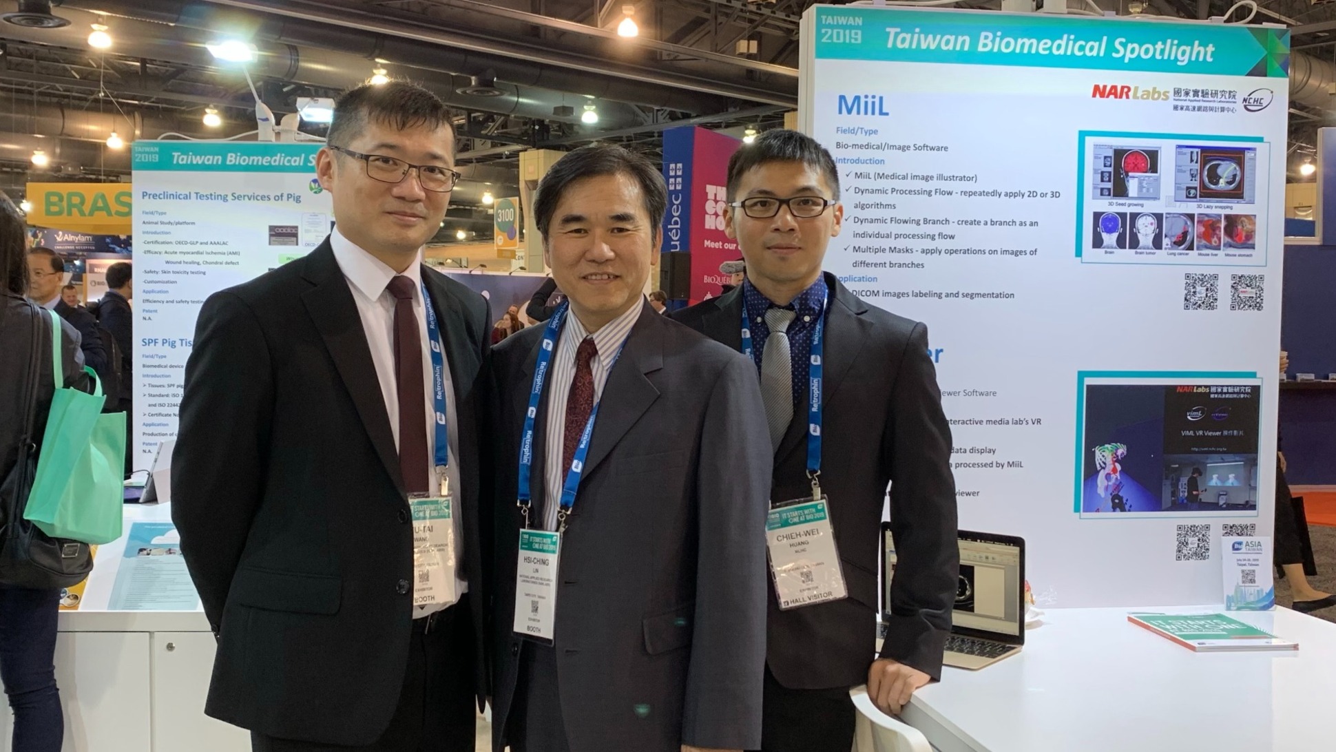 (from left) NCHC's Dr. Wang Yu-tai, Deputy Director General- Hsi Ching Lin, and assistant research fellow Huang Jie-wei