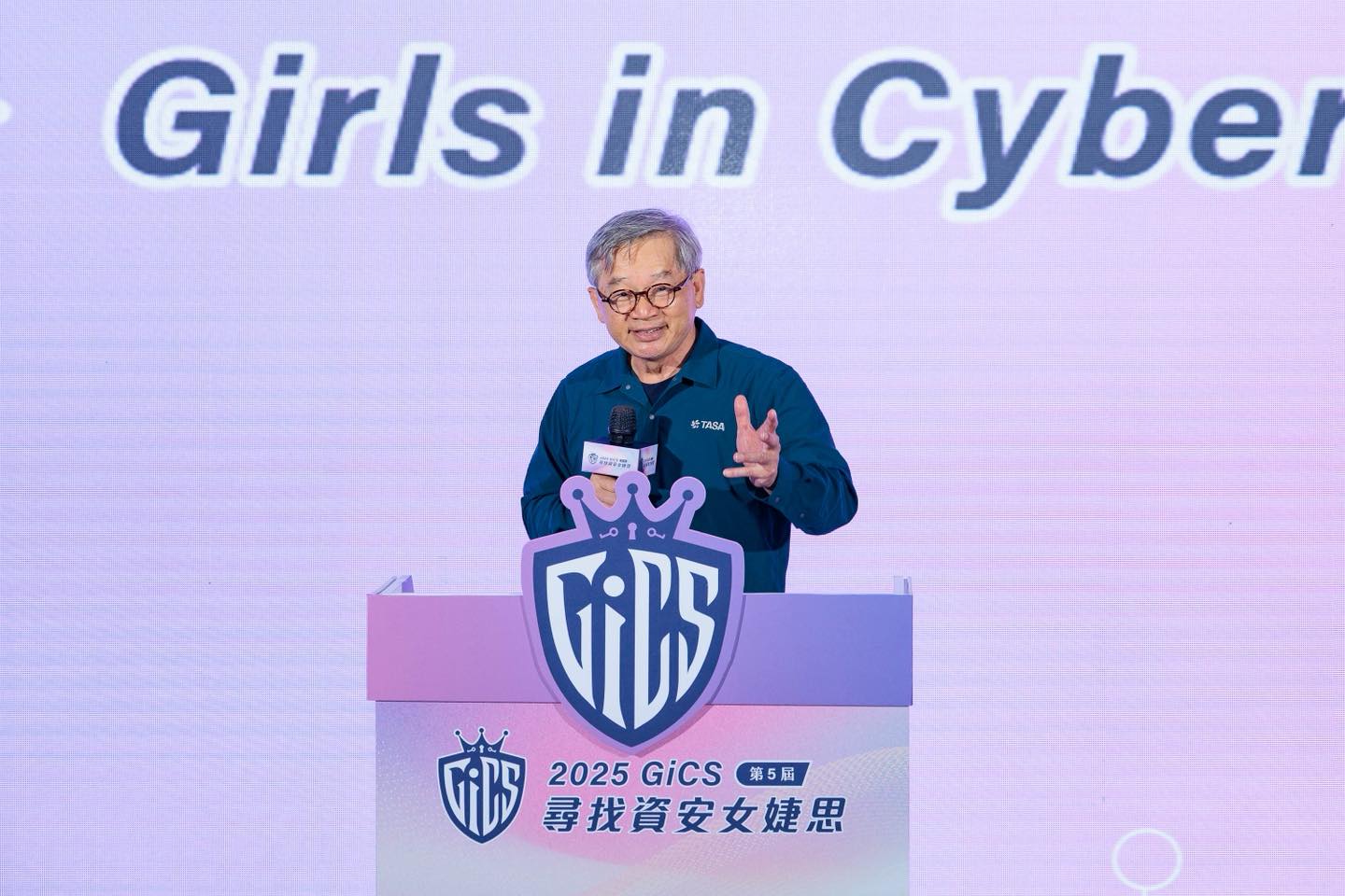 國科會吳誠文主委勉勵參賽同學