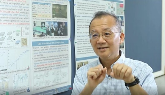 深度強化式學習人工智慧技術走入真實世界的應用